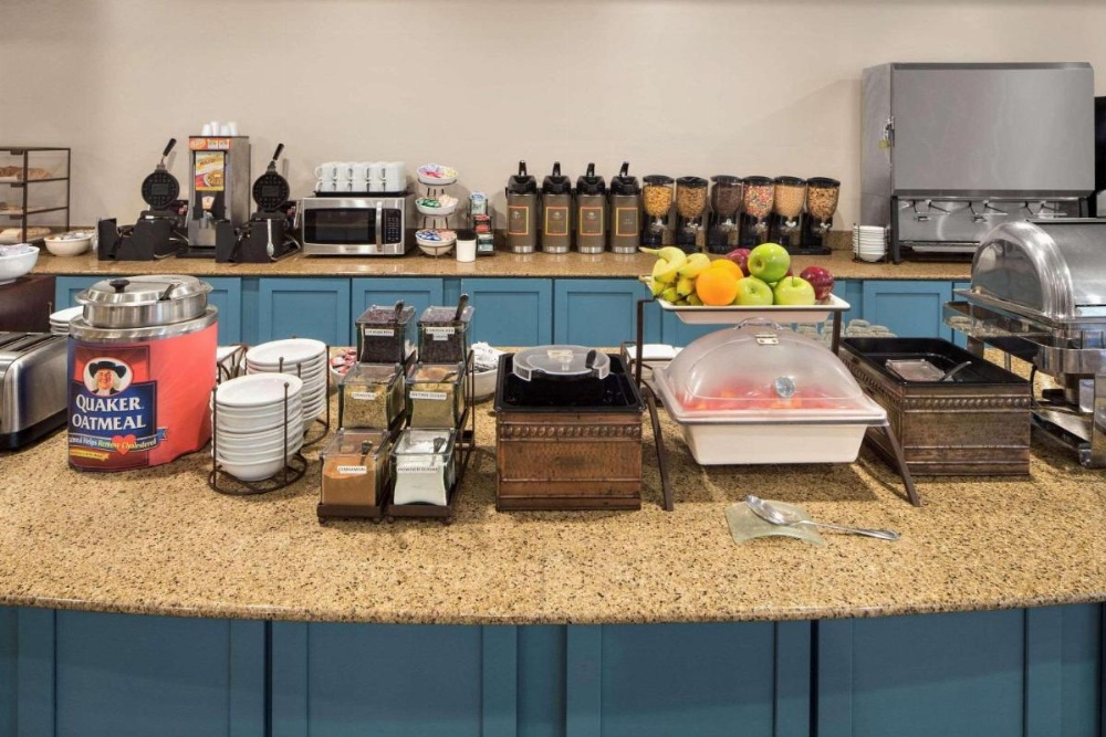 Country Inn & Suites by Radisson, Baltimore North, MD Image 13