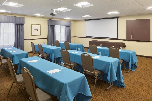 Country Inn & Suites by Radisson, Baltimore North, MD image 2
