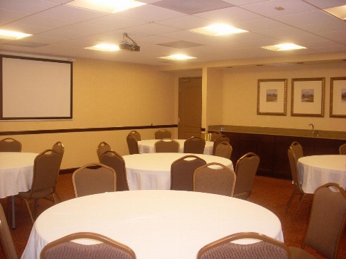 Country Inn & Suites by Radisson, Baltimore North, MD image 23